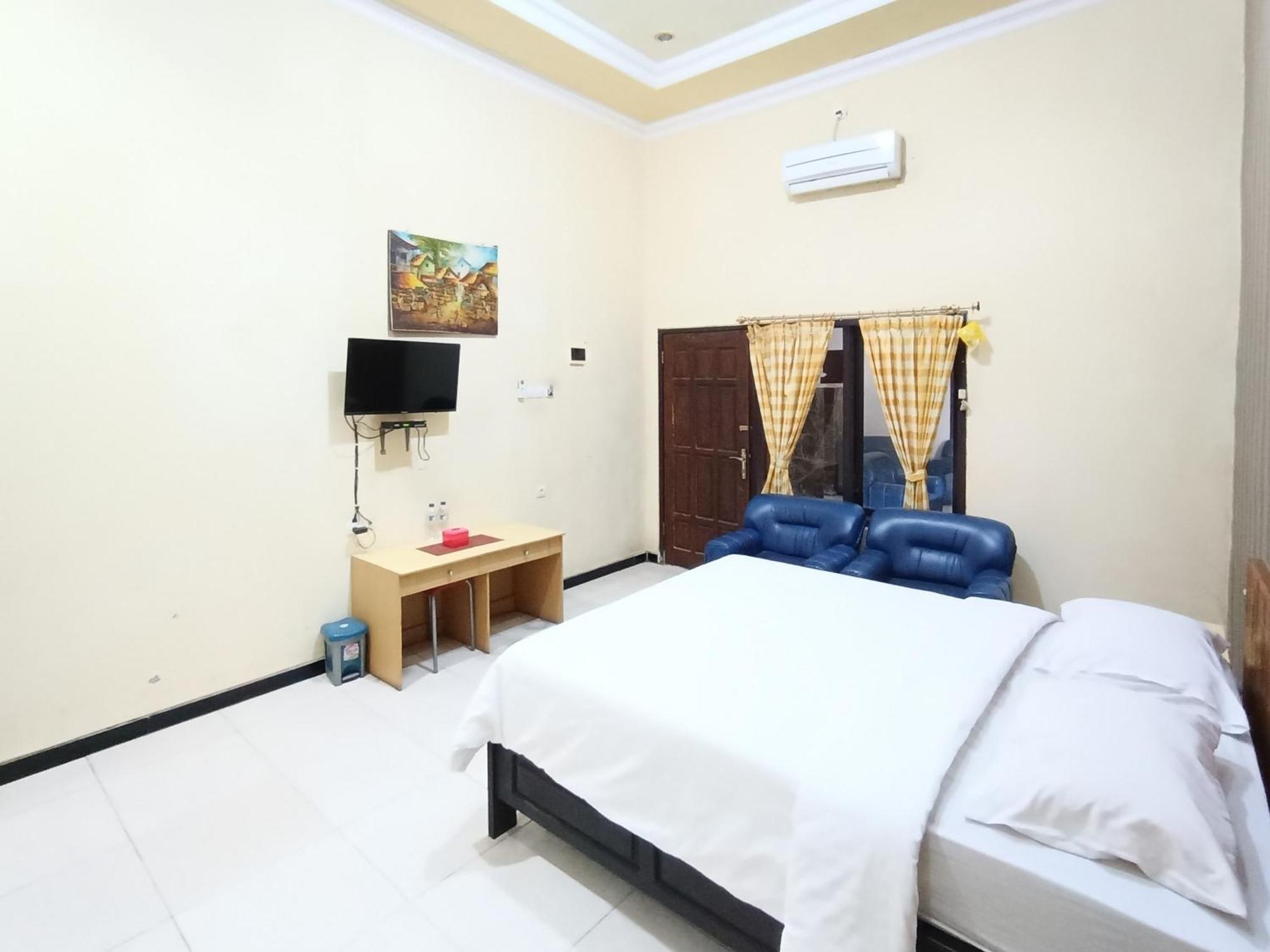 Gita Puri Redpartner Blitar Ξενοδοχείο Εξωτερικό φωτογραφία